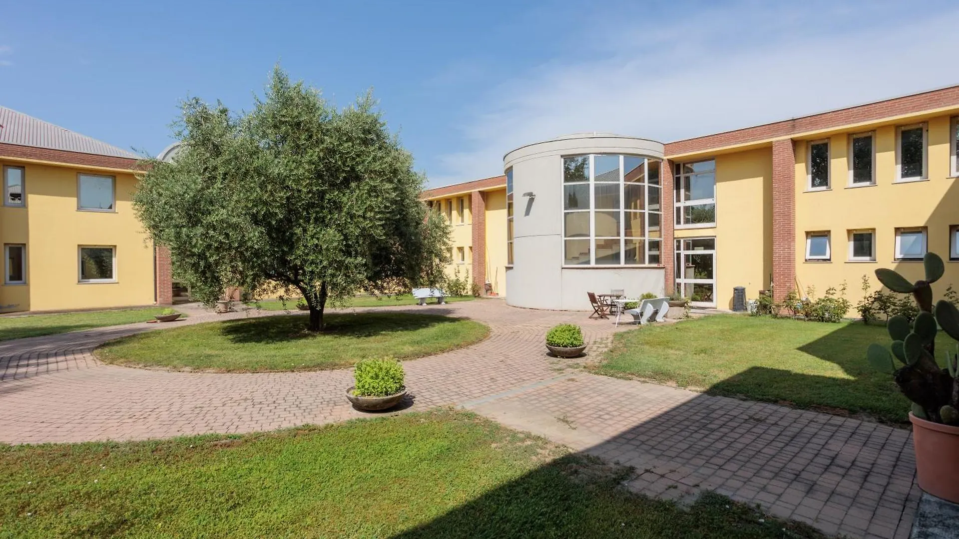 Eurhotel Fontevivo Hotel